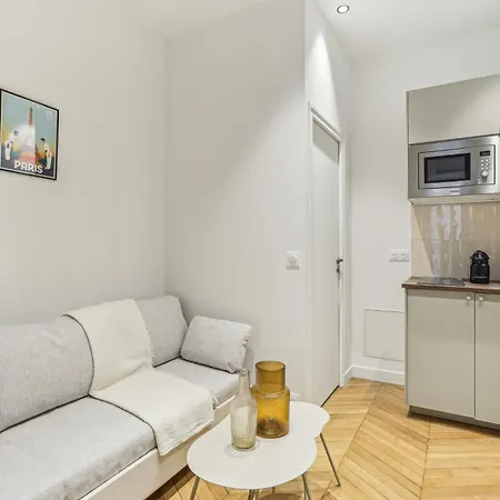 Lavie Maison Hot Tub And Ac Near Arc De Triomphe Apartment Paris