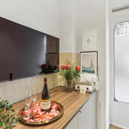 Lavie Maison Hot Tub And Ac Near Arc De Triomphe Paris