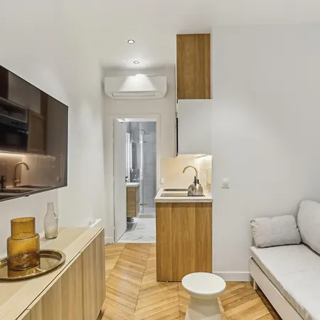 Lavie Maison Hot Tub And Ac Near Arc De Triomphe Apartment