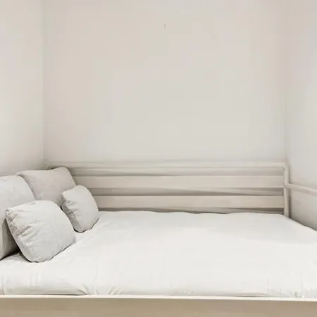 Lavie Maison Hot Tub And Ac Near Arc De Triomphe Apartment