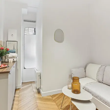 Lavie Maison Hot Tub And Ac Near Arc De Triomphe Apartment Paris