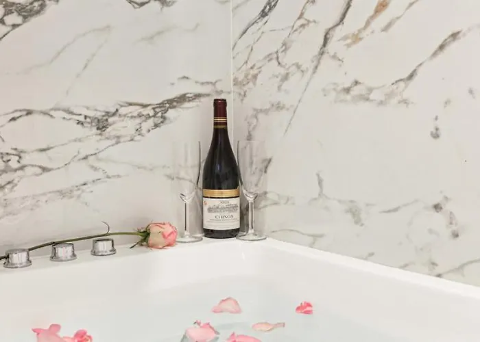 Lavie Maison Hot Tub And Ac Near Arc De Triomphe * パリ